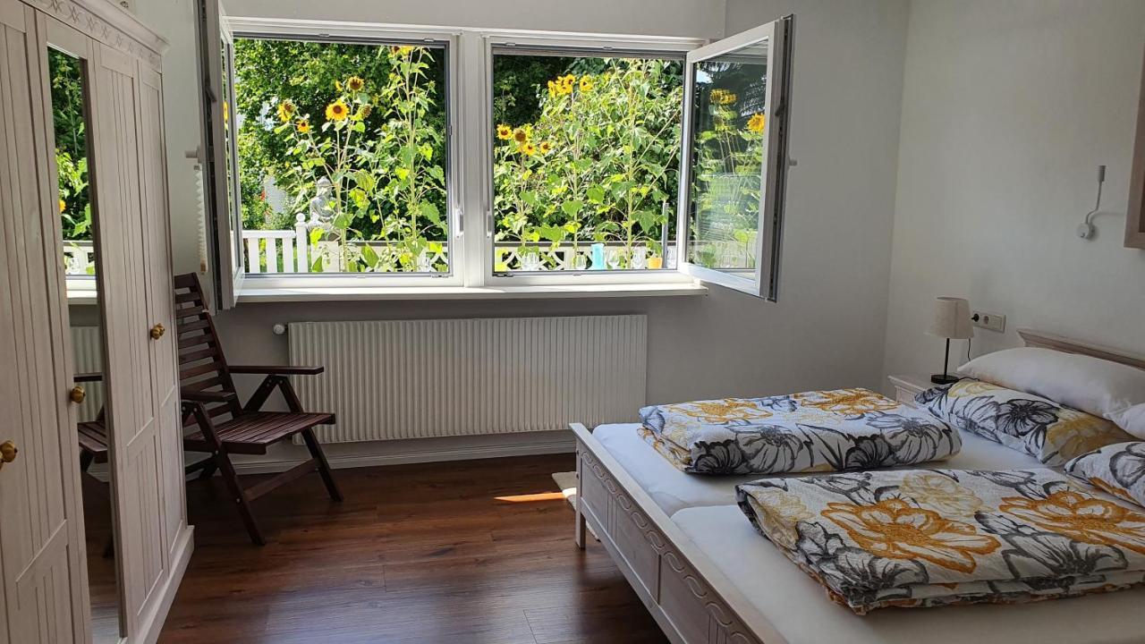 Haus Sonnenweg 6 Auf Der Sonnenseite Im Westerwald Höhr-Grenzhausen Buitenkant foto
